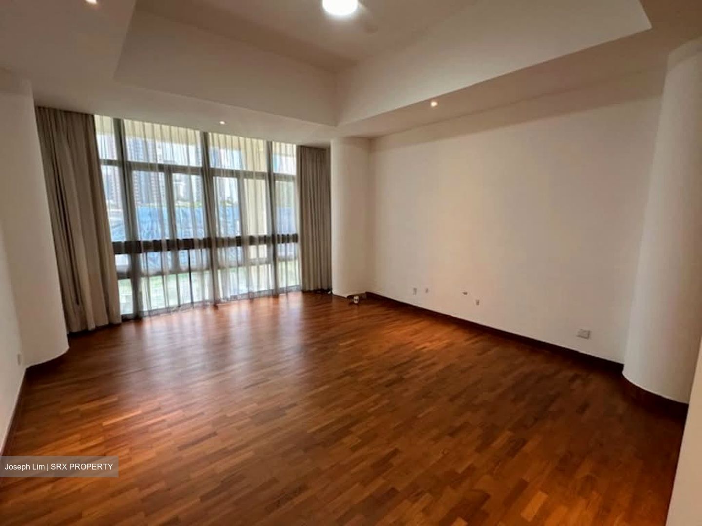 The Colonnade (D10), Condominium #543840171